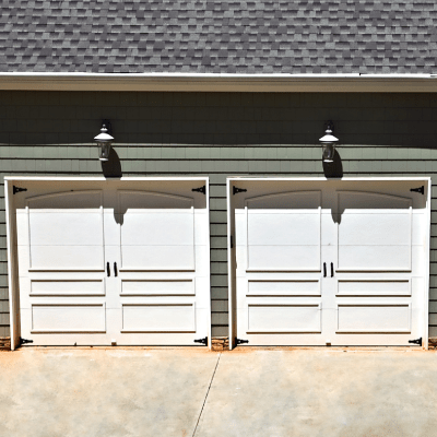 CUSTOM GARAGE DOOR